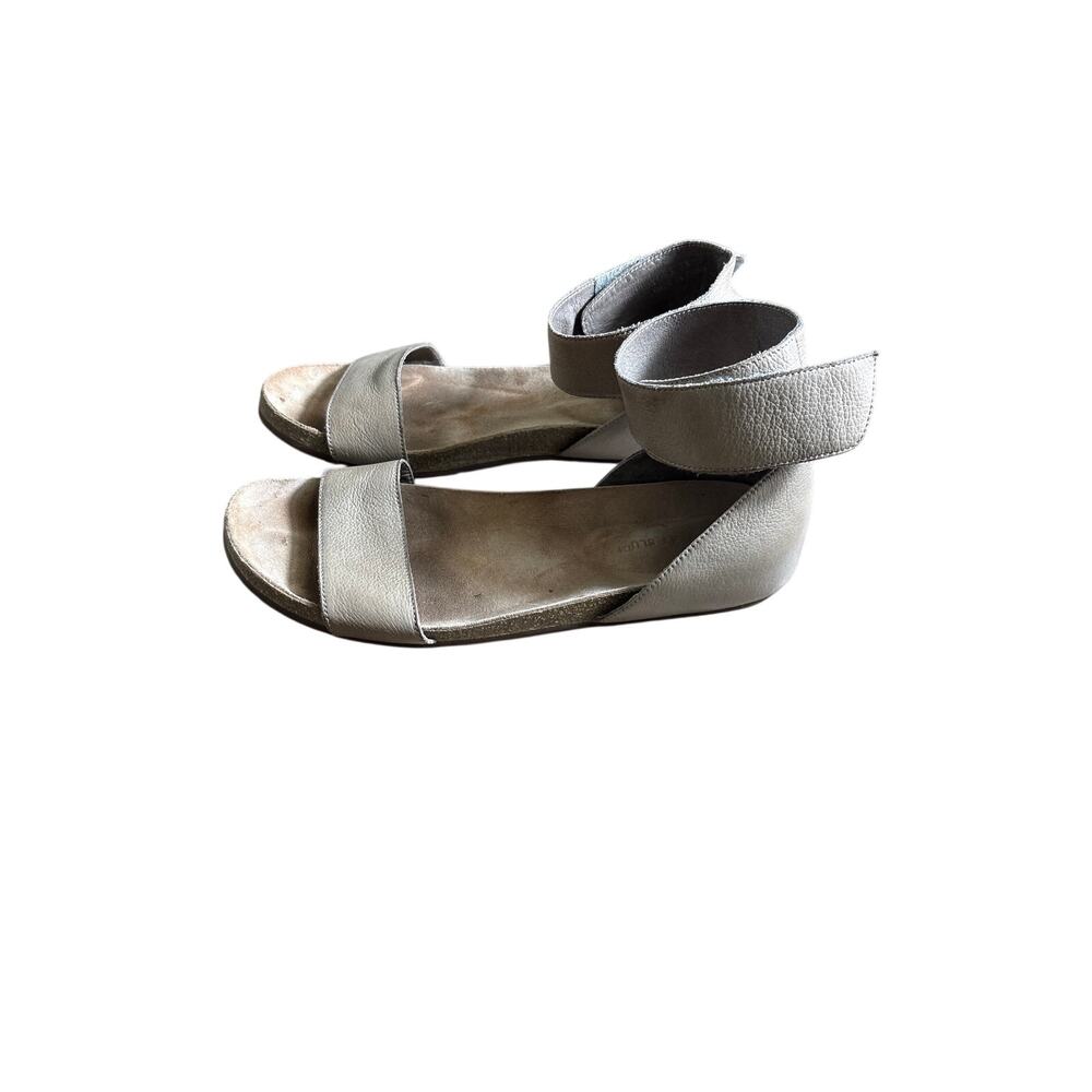 Chocolat Blue Brown Ankle Strap Flat Sandals Sz 38 (7.5)